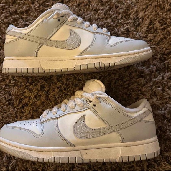 Nike Needlework Dunks Size 7.5 - Picture 1 of 4